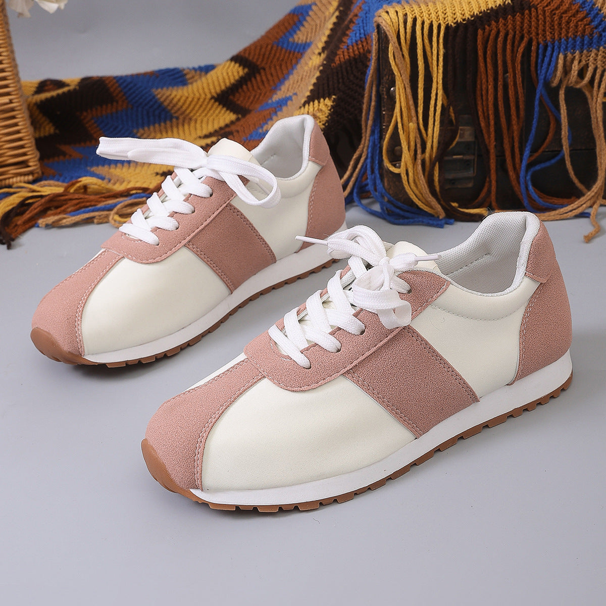 Damen Sportliche Freizeit Sneakers mit strapazierfähigem Obermaterial und rutschfester Sohle EB