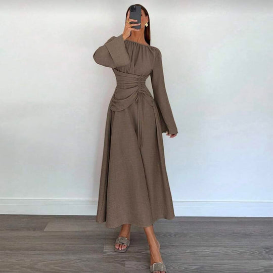 Damen Elegantes Maxikleid mit seitlichem Volant und raffinierten Drapierungen R&B