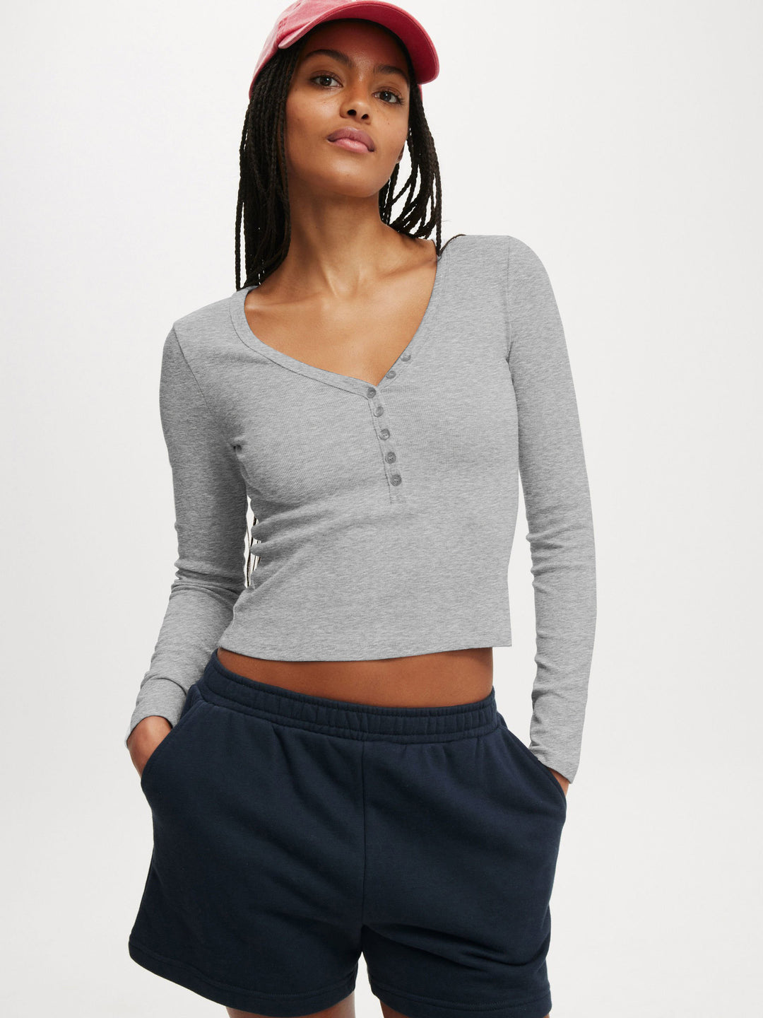 Damen Langarmshirt mit tiefem V-Ausschnitt und Knopfleiste R&B