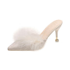 Damen Elegante Mules mit luxuriösen Federn und schickem Absatz R&B