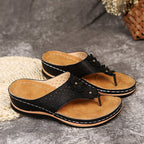 Damen komfortable Zehentrenner-Sandalen mit modischen Blumendetails und anatomischem Fußbett R&B