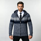 Herren stylische Strickjacke mit Kapuze und innovativem Design