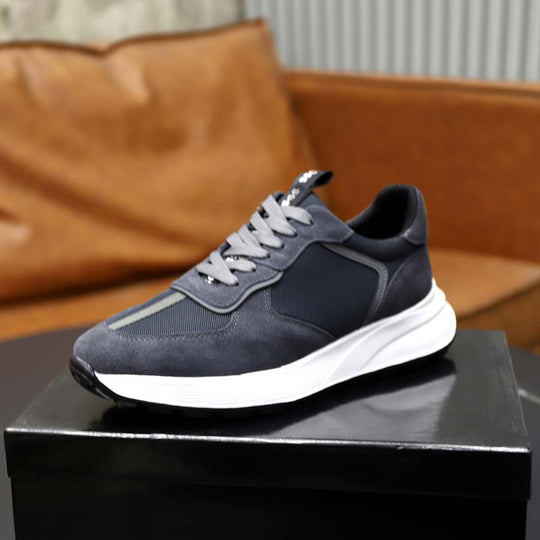 Damen Sportliche Sneakers mit modernem Design und dämpfender Sohle R&B