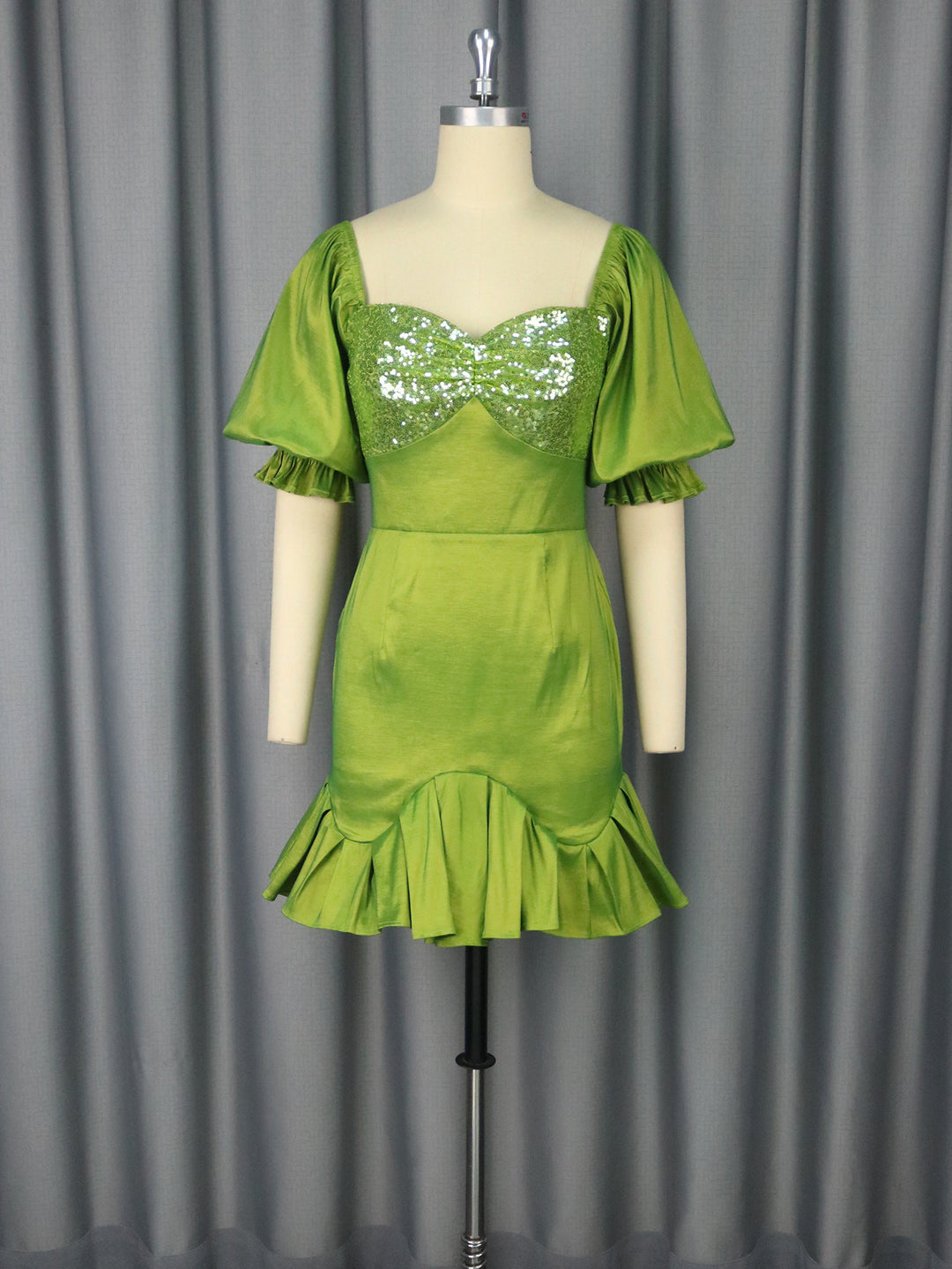 Damen Festliches Kleid mit glitzerndem Bustier und voluminösen Ärmeln R&B