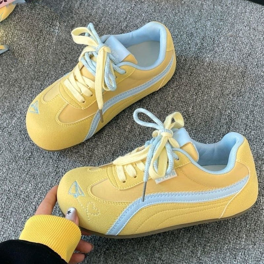 Damen Sportliche Sneaker mit atmungsaktiver Oberflächenstruktur und flexiblem Komfortdesign R&B