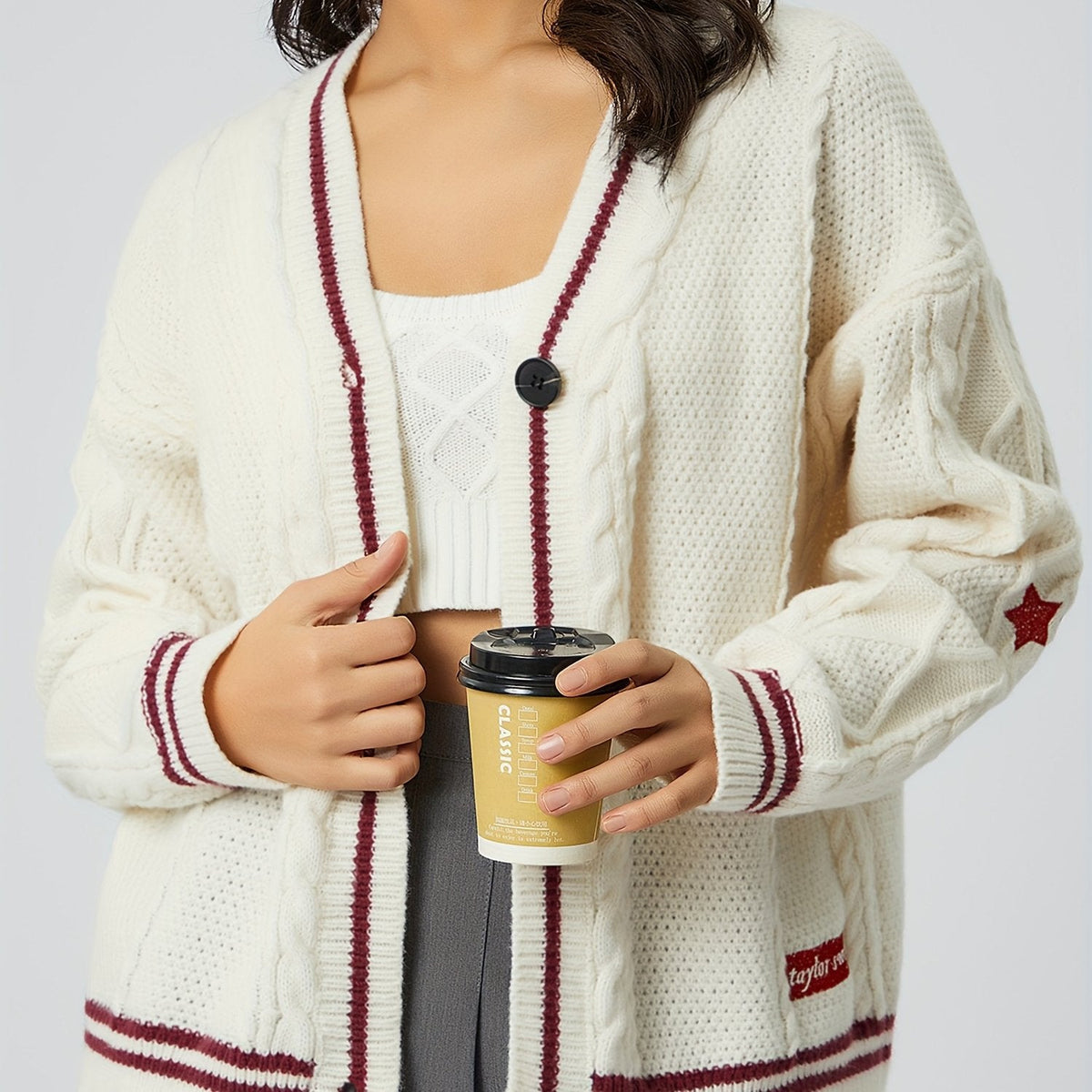 Damen nan oversized Zopfstrick Cardigan mit V-Ausschnitt und kontrastierenden Strickkanten R&B