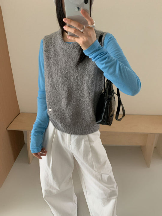 Damen Strickweste mit weichem, flauschigem Material und modernem Schnitt R&B