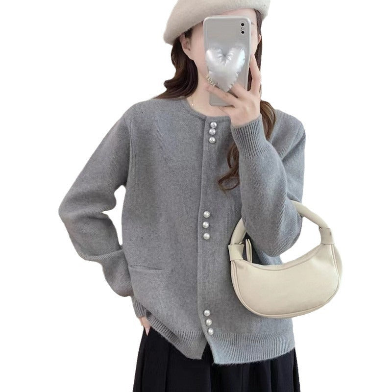 Damen Strickjacke mit eleganten Perlenknöpfen R&B