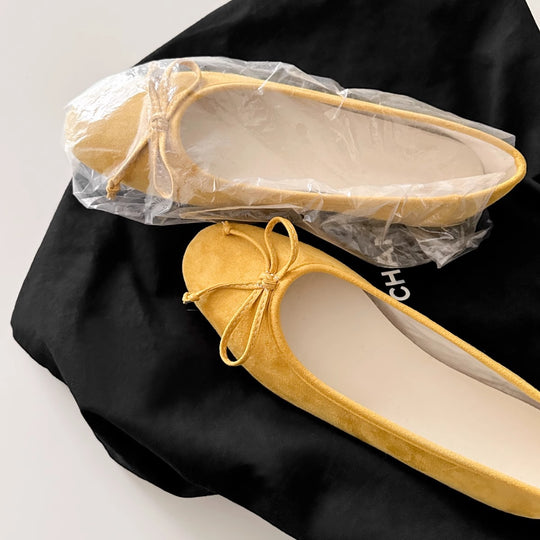 Damen Ballerinas mit zartem Schleifen-Detail und hochwertigem Wildleder R&B