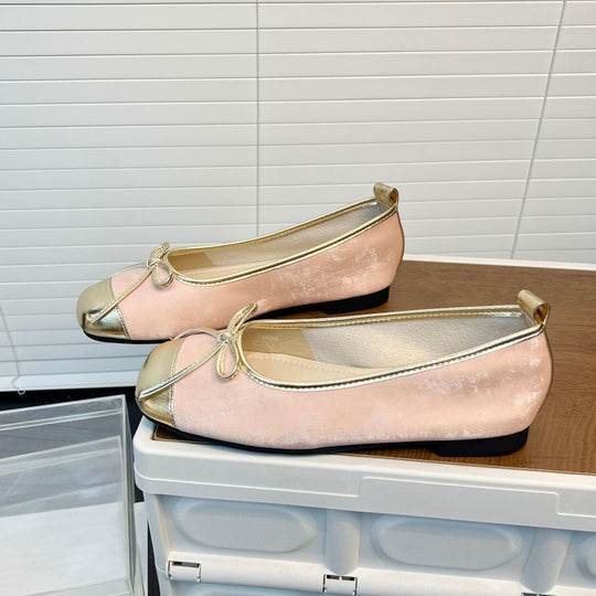 Damen Elegante Ballerinas mit hochwertiger Metallic-Oberfläche und modischem Schleifenakzent R&B