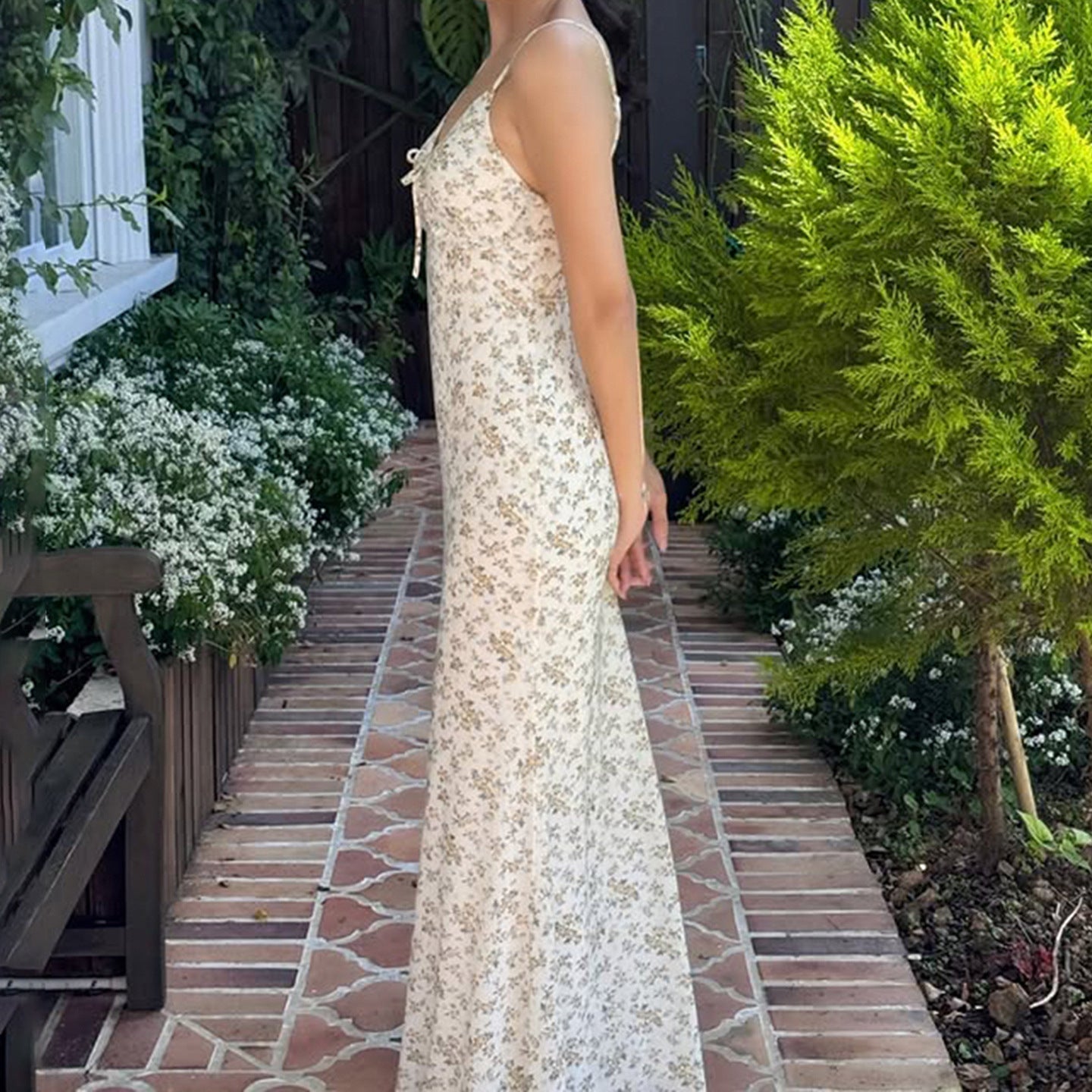 Damen Exquisites Trägerkleid mit floralem Muster und bindbarem Dekolleté R&B