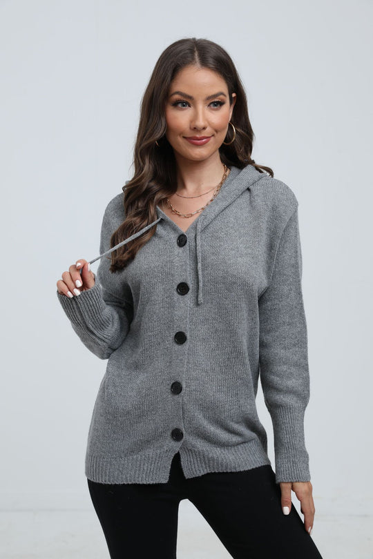 Damen modischer Strickmantel mit Kapuze und dekorativen Knopfdetails R&B