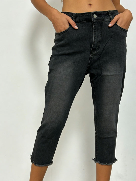 Damen lässige High-Waist Jeans mit fransigem Saum und angesagtem Schnitt R&B