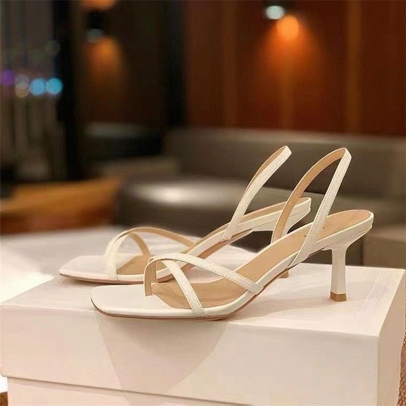 Damen elegante Sandalen mit raffinierten Spitzendetails R&B