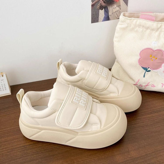 Damen Sneaker mit verstellbarem Klettverschluss und innovativem Sohlenprofil R&B