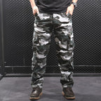 Herren Cargo-Hose mit multifunktionalen Taschen und modischem Camouflage-Design