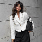 Damen Cropped Blazer mit strukturiertem Stoff und eleganten Knopfdetails R&B