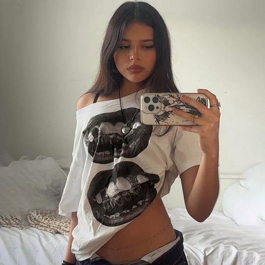 Damen T-Shirt mit glitzerndem Kreuzdesign und lässigem Schnitt R&B