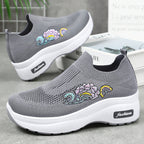 Damen Athletische Sneakers mit floralem Design und höhenverstellbarer Plateausohle R&B