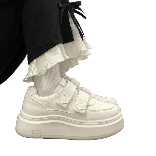 Damen Hochwertige Plateausneaker mit praktischem Klettverschluss und luxuriösem Komfort R&B