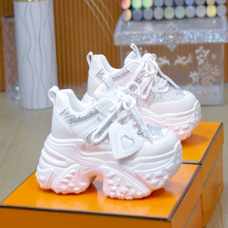 Damen Chunky Sneakers mit glitzernden Akzenten und stylischem Design