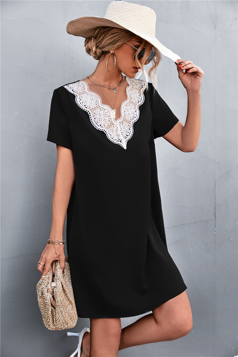 Damen Kleid mit elegante Spitze und lässigem Schnitt R&B