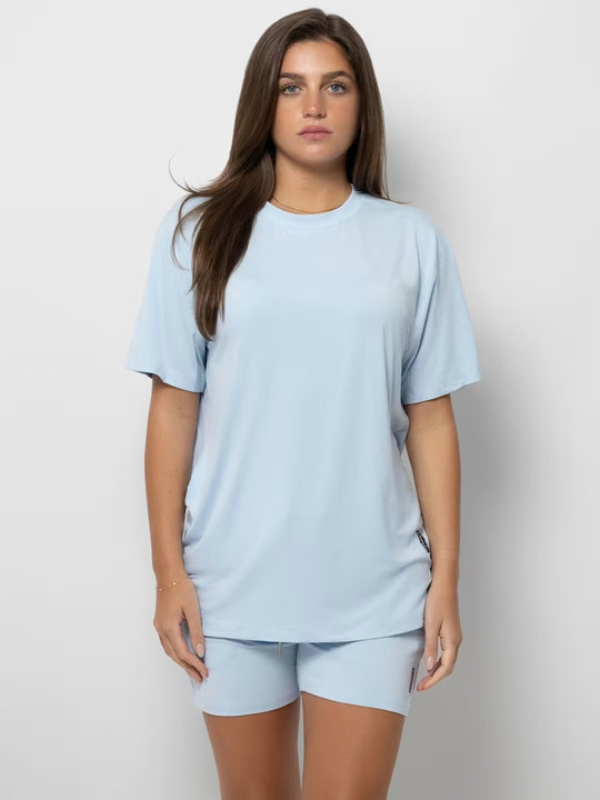 Damen lässiges Set mit oversized T-Shirt und Shorts R&B