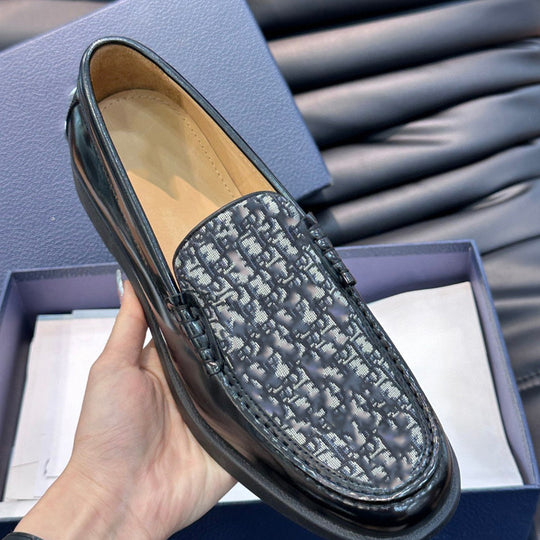 Damen Mokassin aus hochwertigem Leder mit elegantem Zierdetail R&B