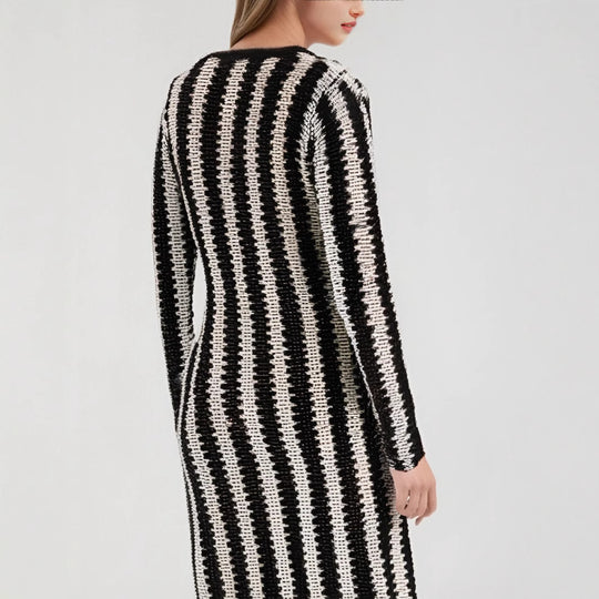 Damen Designer-Strickkleid mit asymmetrischem Schnitt und grafischem Muster R&B