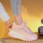 Damen Modische Chunky Sneakers mit luftiger Mesh-Oberfläche und verstärktem Fersenbereich