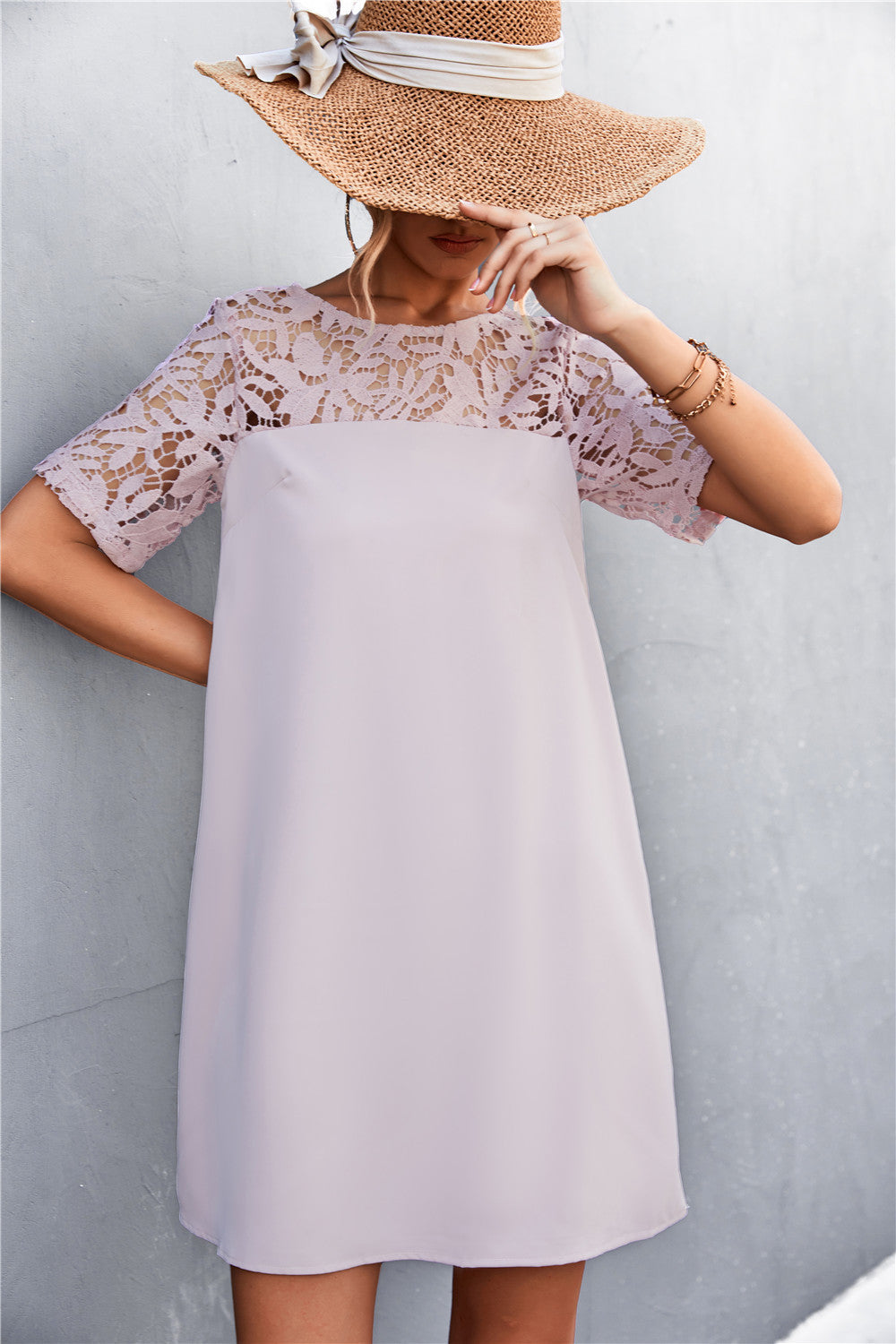 Damen Kleid mit Spitzenärmel R&B