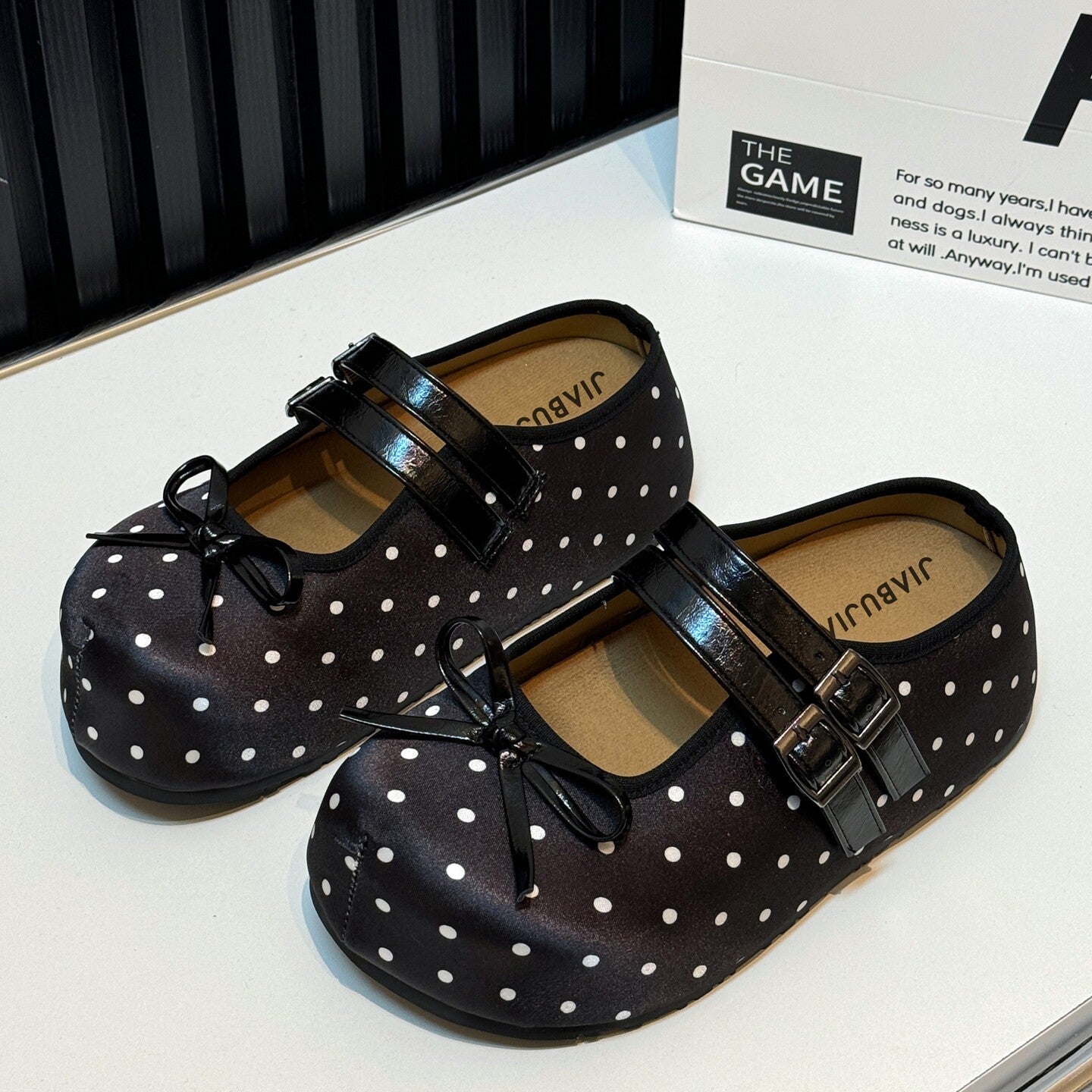 Damen Ballerinas mit hübschen BindR&Bändern und Punkten R&B