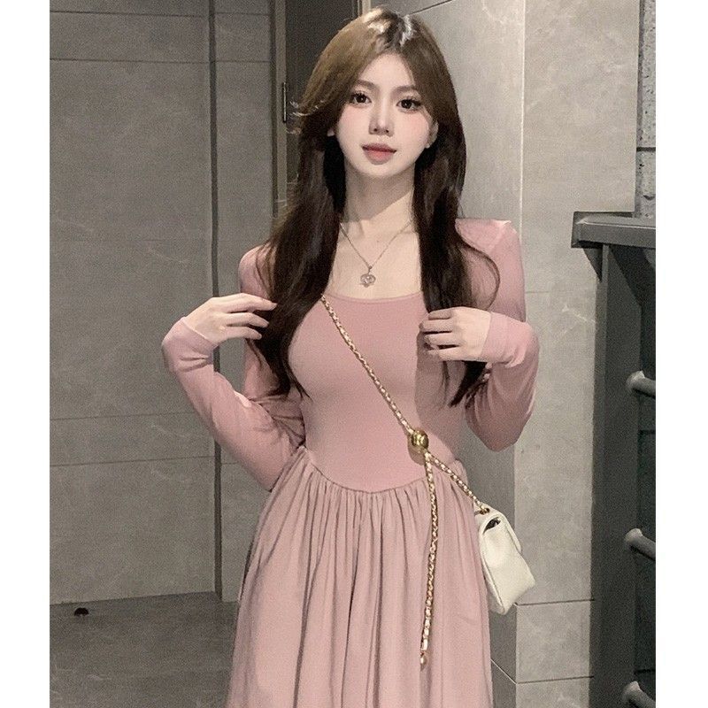 Damen langärmliges Midi-Kleid mit schwingendem Rock und dekorativen Puffärmeln