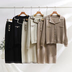 Damen elegantes Strickensemble mit dekorativem Kragen und aufgesetzten Taschen R&B