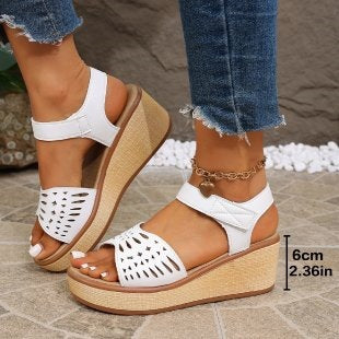Damen komfortable Keil-Sandalen mit perforiertem Obermaterial R&B