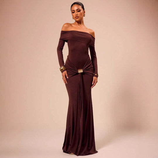 Damen Abendkleid mit schulterfreier Silhouette und elegantem Raffung R&B