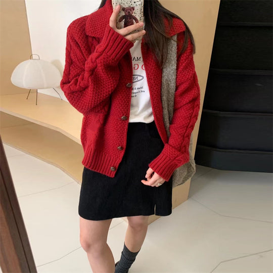 Damen Grobstrickjacke mit kontrastierenden Knöpfen und strukturiertem Design R&B