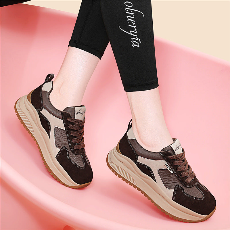 Damen Sportliche Sneaker mit dämpfender Laufsohle und atmungsaktiver Oberfläche R&B