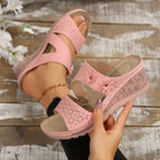 Damen Komfortable Sandalen mit floraler Perforation und ergonomischem Fußbett R&B
