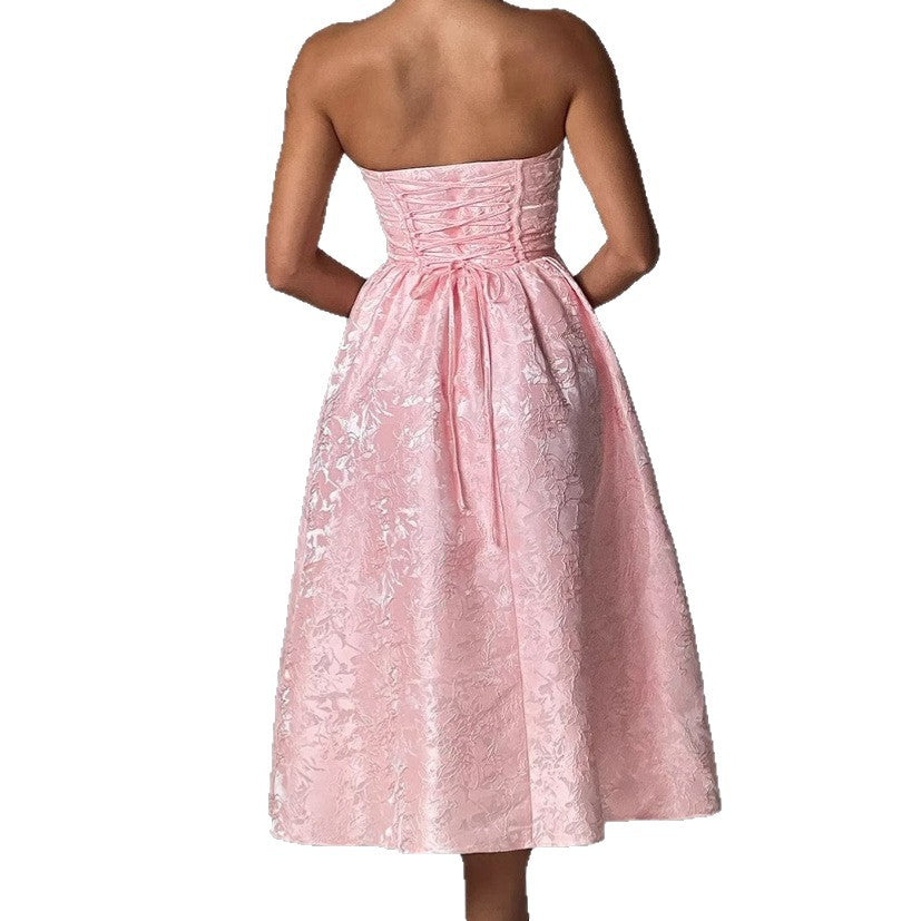 Damen Cocktailkleid mit schimmerndem Stoff und figurbetontem Oberteil R&B