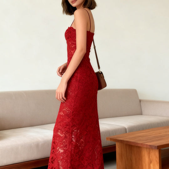 Damen Elegantes langes Spitzenkleid mit gerafftem Detail und schmalen Trägern R&B