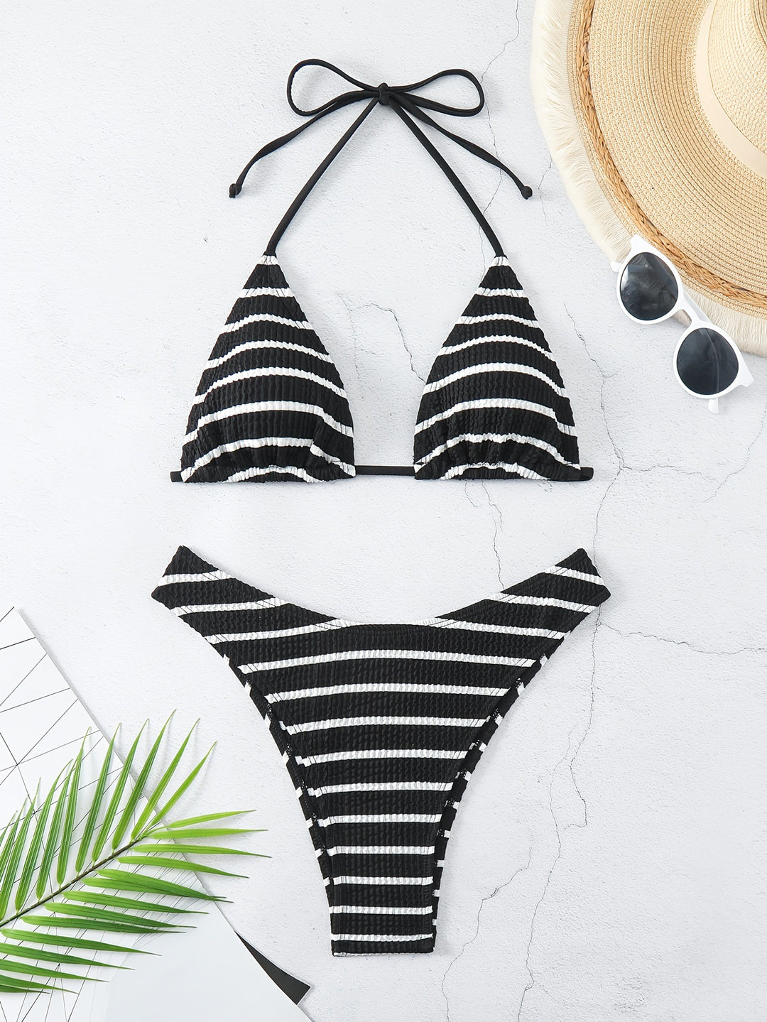 Damen Triangel-Bikini mit raffinierten Streifen R&B