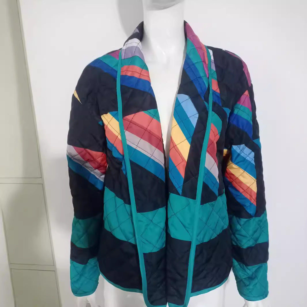 Damen Steppjacke mit buntem geometrischen Muster R&B