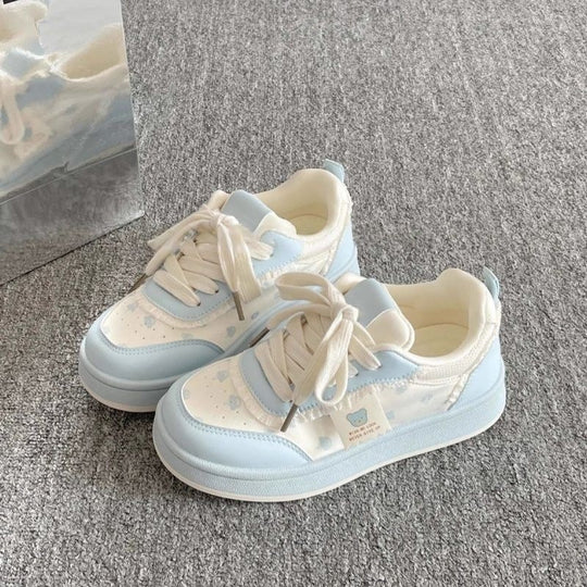 Damen Schnürsneaker mit verspieltem Design und dämpfender Sohle R&B