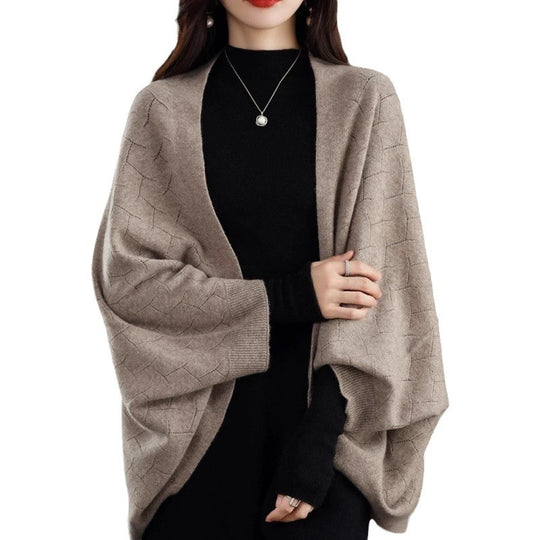Damen Großer Strickponcho mit modernem Rautenmuster R&B