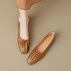 Damen Ballerinas aus hochwertigem Leder mit modischem Faltendesign