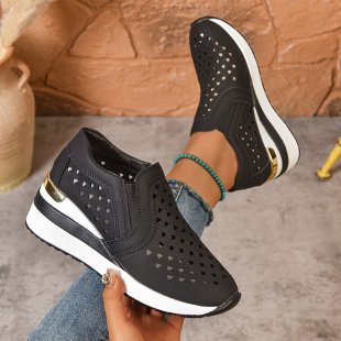 Damen sportliche Slip-On Sneakers mit atmungsaktivem Obermaterial und dekorativen Perlendetails R&B