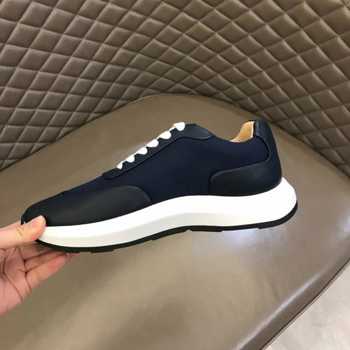 Damen Sportliche Sneakers mit ergonomischem Design und dämpfenden Eigenschaften R&B