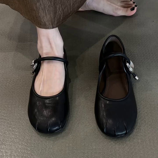 Damen elegante Ballerinas mit modischem Riemchen und dekorativem Schmuckdetail R&B