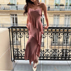 Damen schulterfreies Maxikleid mit asymmetrischem Rüschendesign R&B